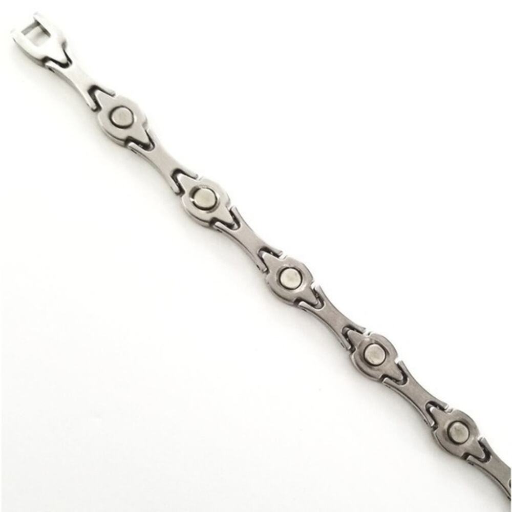 New stainless steel magnetic bracelet‎ 7.5 inches - Picture 2 of 8